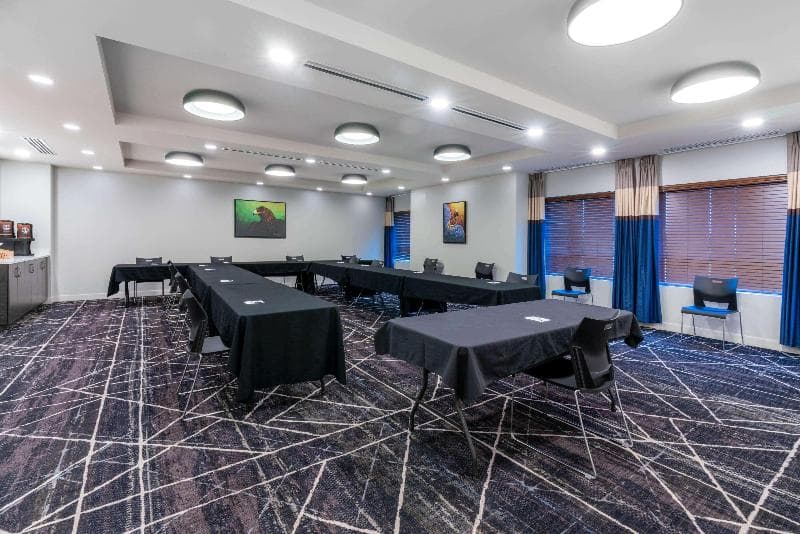 Microtel Inn & Suites By Wyndham Portage La Prairie photo 1