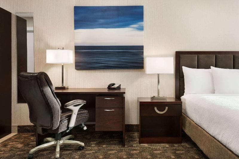 Days Inn By Wyndham Wainwright 5