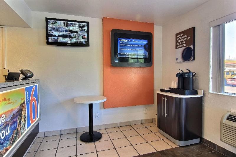 Motel 6 Austin North 2