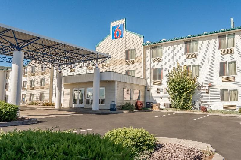 Motel 6 Redmond 4