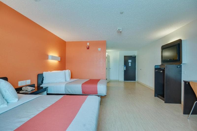 Motel 6 Biloxi Beach 3