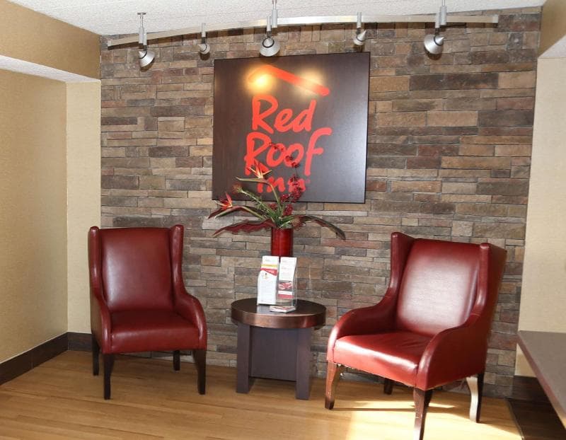 Red Roof Inn Enfield photo 1