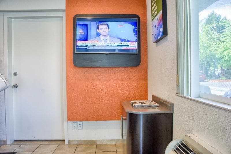 Motel 6 Seattle East Issaquah 3
