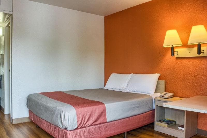 Motel 6 Seattle East Issaquah 2
