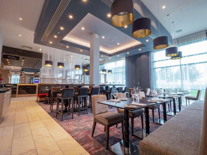 Hilton Garden Inn Birmingham Airport 2