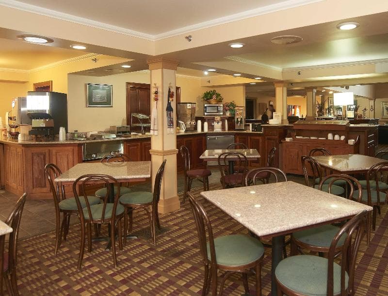 Hollow Inn And Motel photo 1