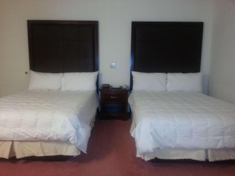 Harlan Inn And Suites 3