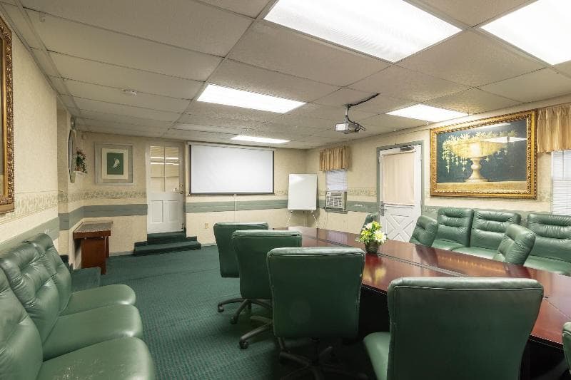 Executive Inn And Suites photo 1