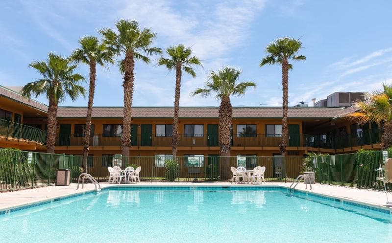Budgetel Inn & Suites Yuma photo 1