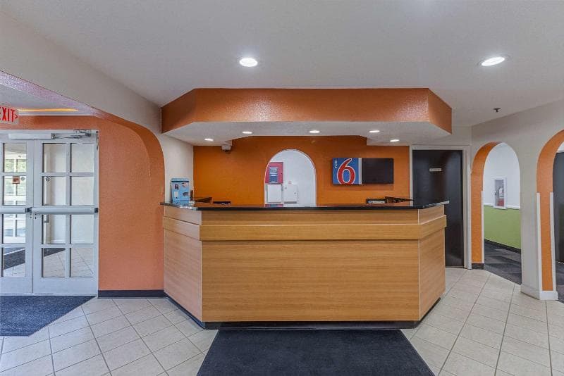 Motel 6 Greenville - Simpsonville photo 1