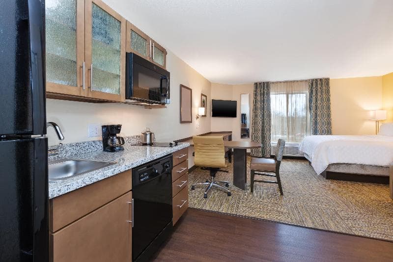 Candlewood Suites Louisville - NE Downtown Area photo 1