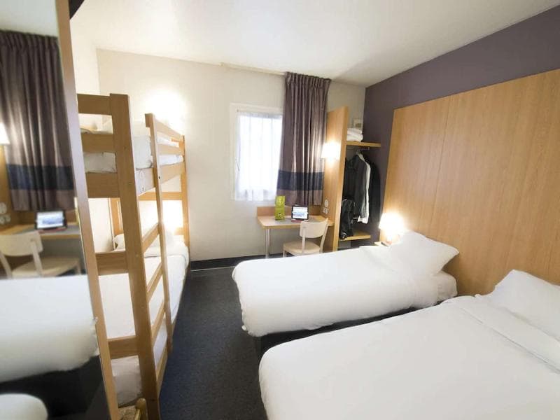 Kyriad Direct Clermont Ferrand Nord - Gerzat 5