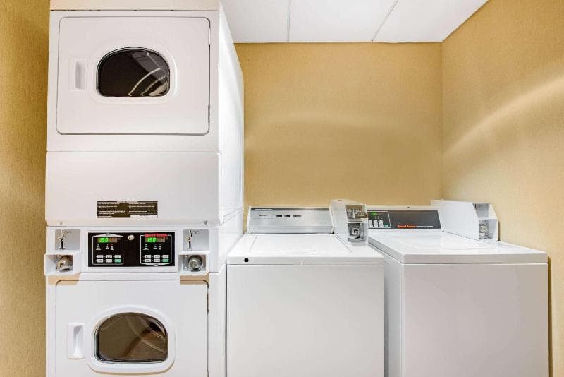 La Quinta Inn & Suites by Wyndham Edgewood / Aberdeen-South 2