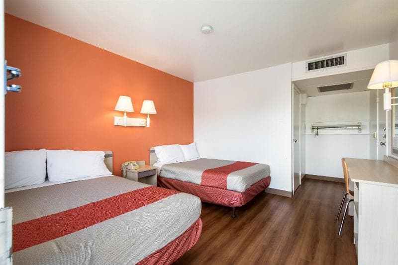 Motel 6 Wendover 4
