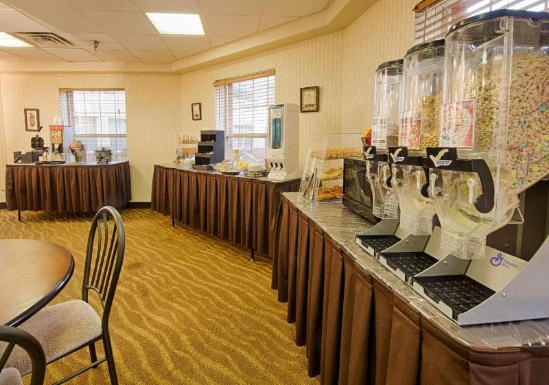 Landmark Inn Fort Liberty 2