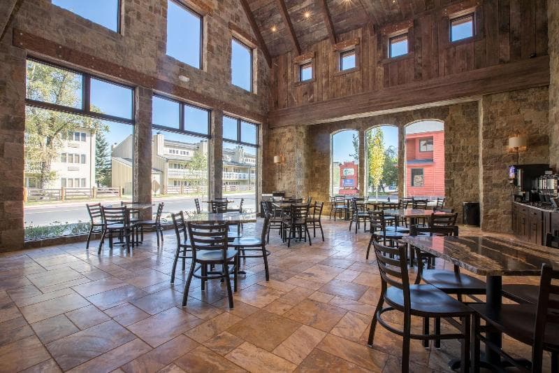 Elk Country Inn 2