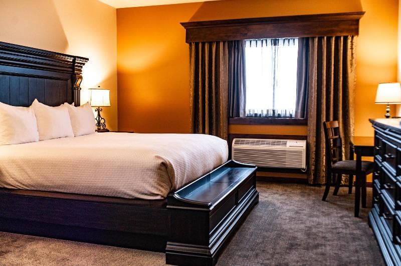 Elk Country Inn 3