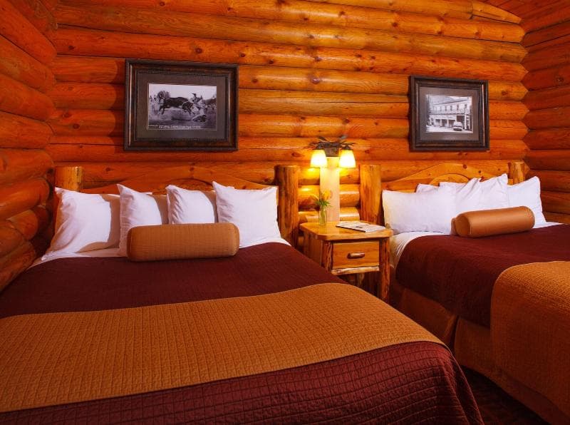 Elk Country Inn 4