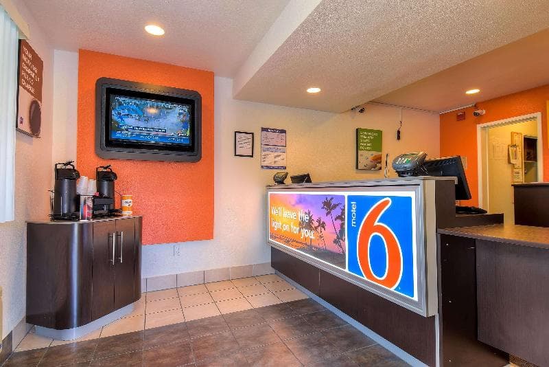 Motel 6 Westminster South Long Beach 4