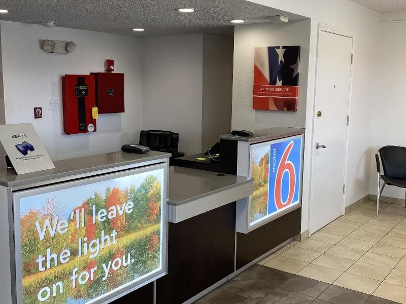Motel 6 Memphis, TN – Downtown 4