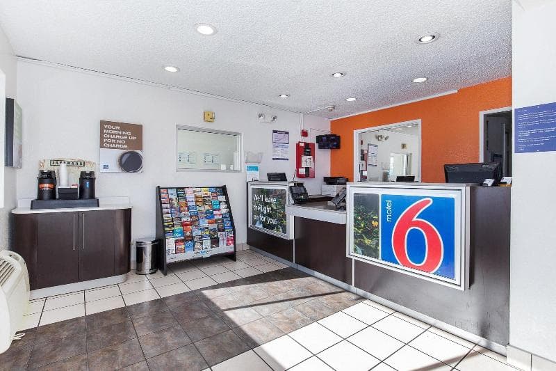 Motel 6 Hayward photo 1