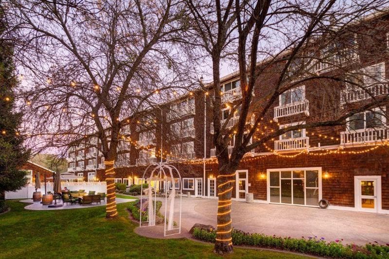 Lake Natoma Inn 5