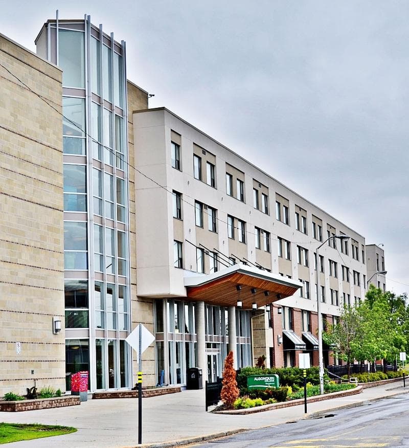 Residence & Conference Centre - Ottawa West 4