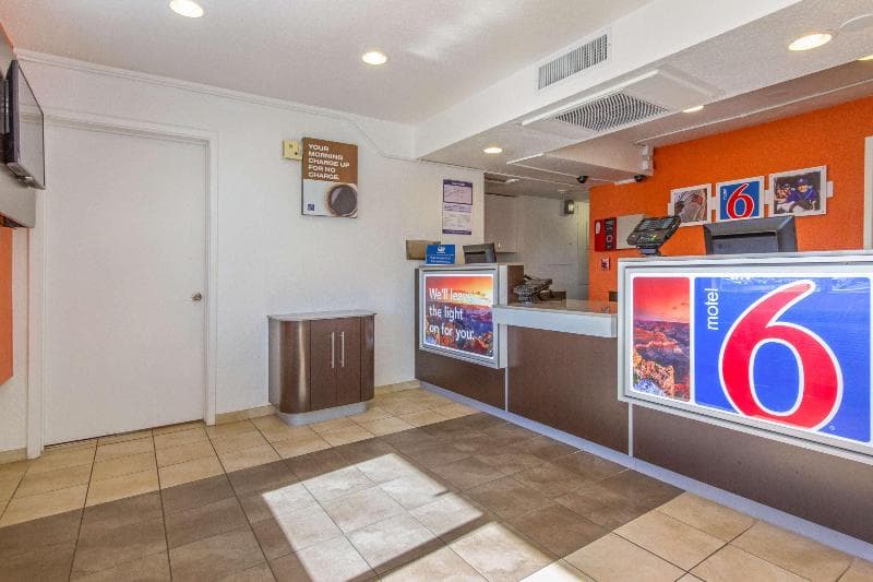 Motel 6 Phoenix North Bell Road 3