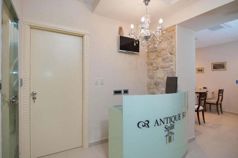Heritage Hotel Antique Split 3
