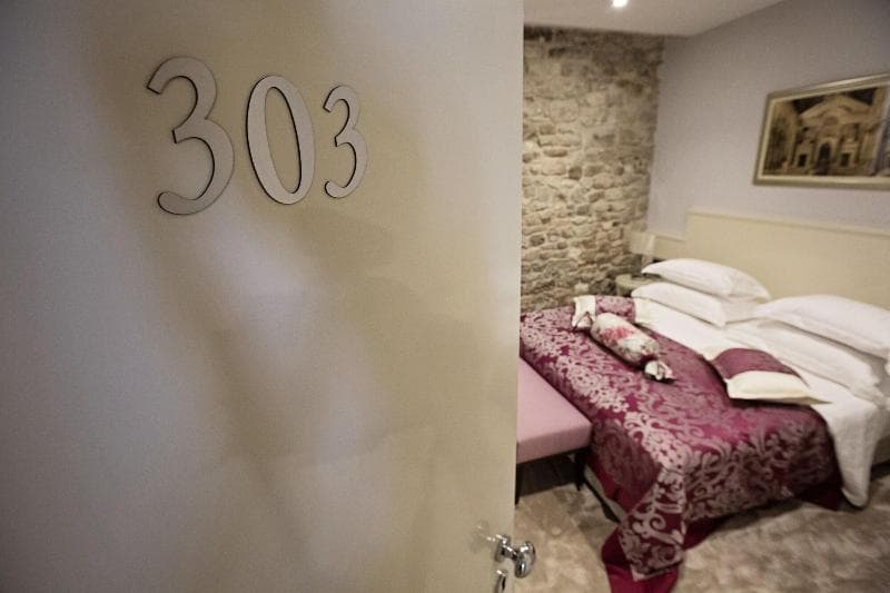 Heritage Hotel Antique Split 2