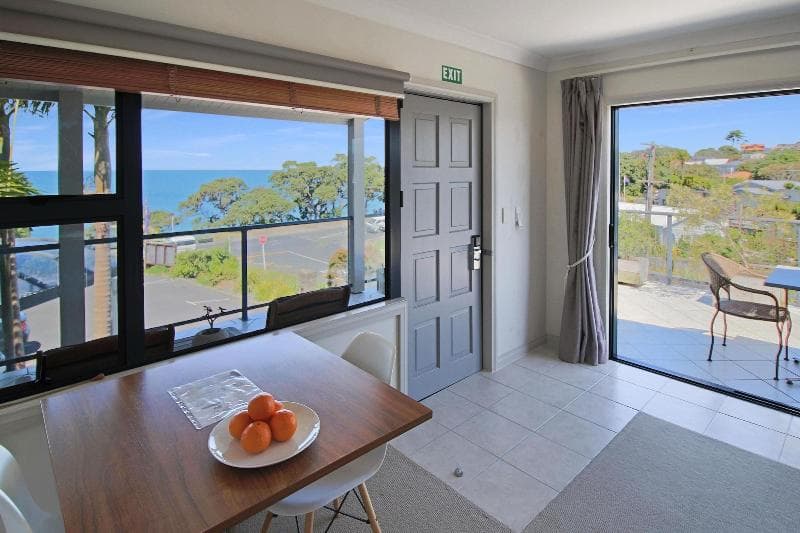 Whangaparaoa Lodge 5