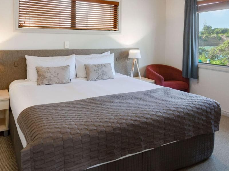 Whangaparaoa Lodge 4
