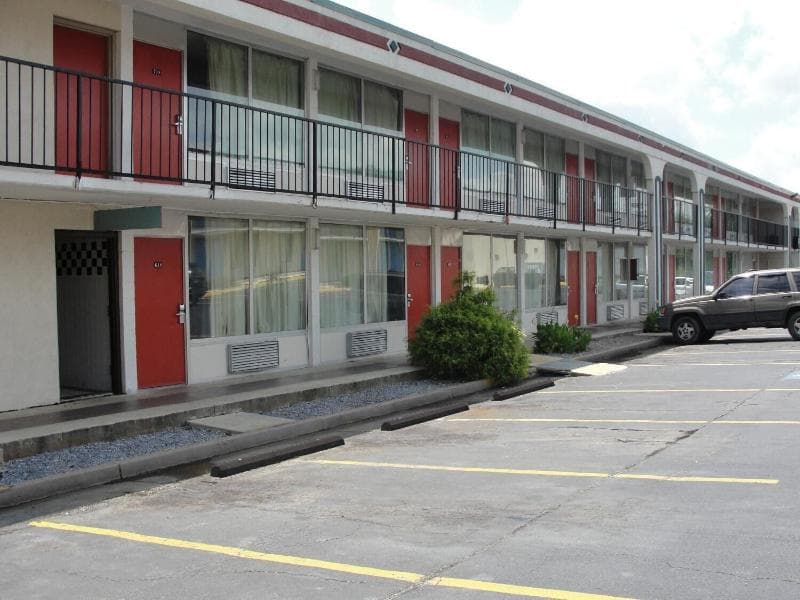 Budget Inn Alcoa By Magnuson Worldwide 4