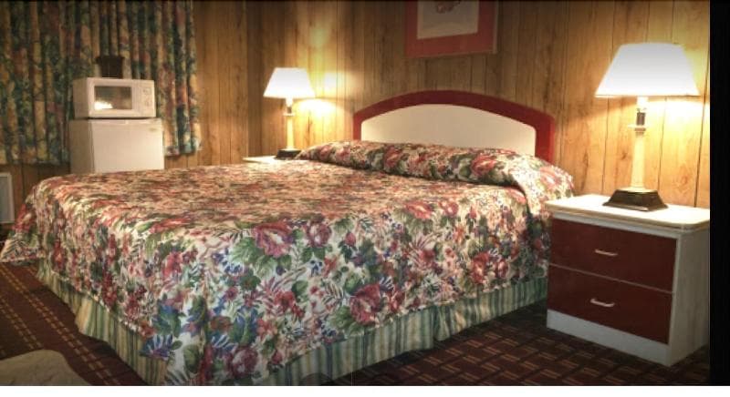 Vacation Inn Motel 5