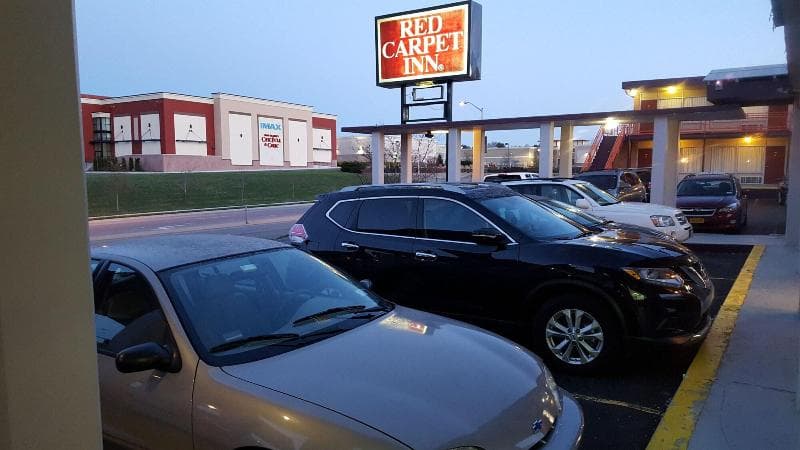 Red Carpet Inn Blacksburg 3