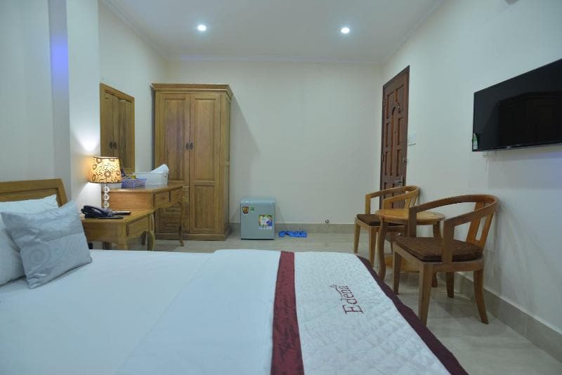 Atana Hotel main