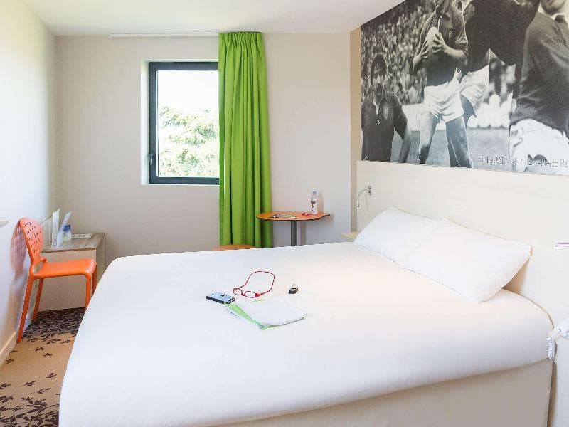 Ibis Styles Villeneuve Sur Lot 5