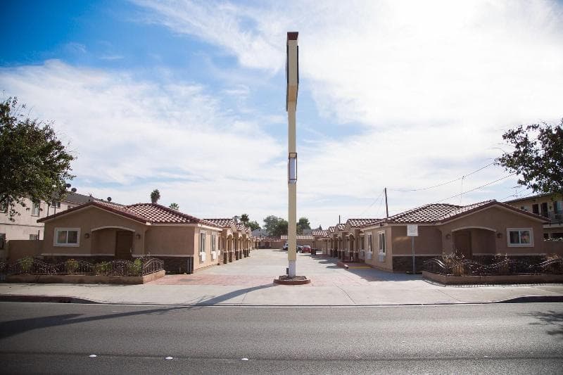 Diamond Bell Inn And Suites 4