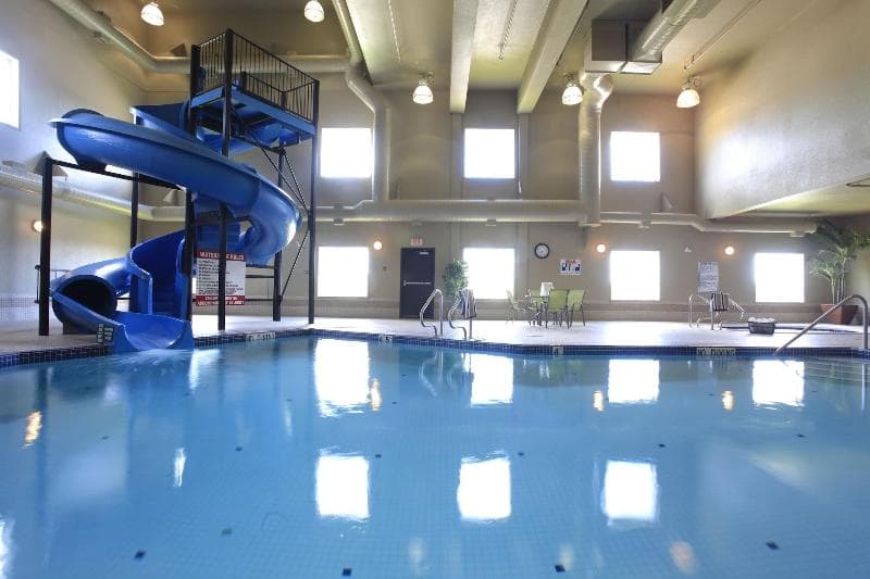 Pomeroy Inn & Suites Chetwynd photo 1