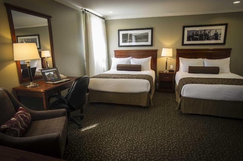Hume Hotel 5