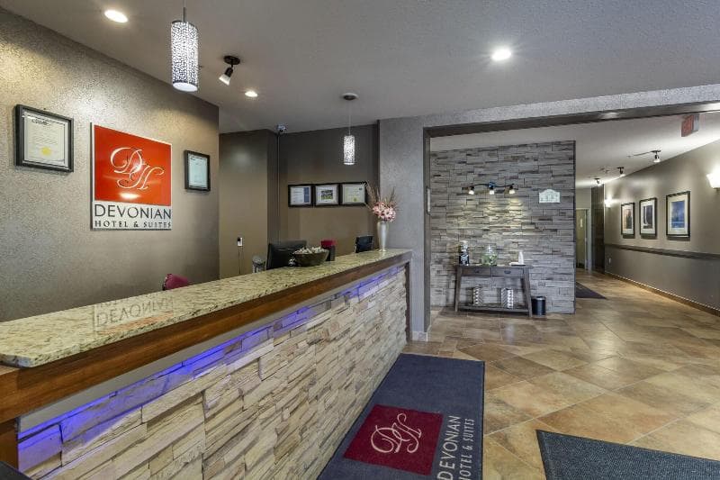 Devonian Hotel And Suites 4