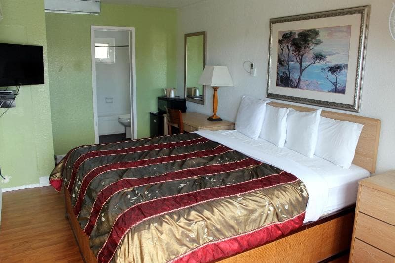 Fireside Inn 4
