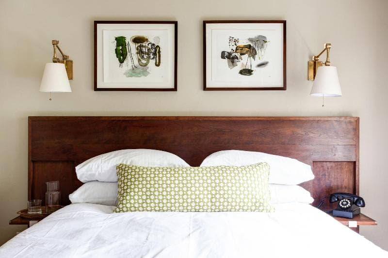 Oakhurst Inn 5
