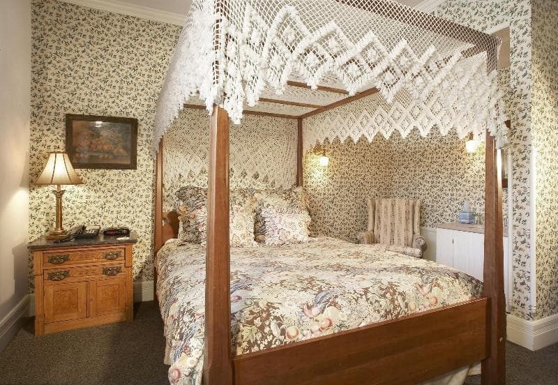 Washington House Inn 4