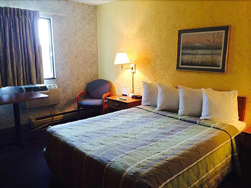 Motel 6 Oak Creek WI 2