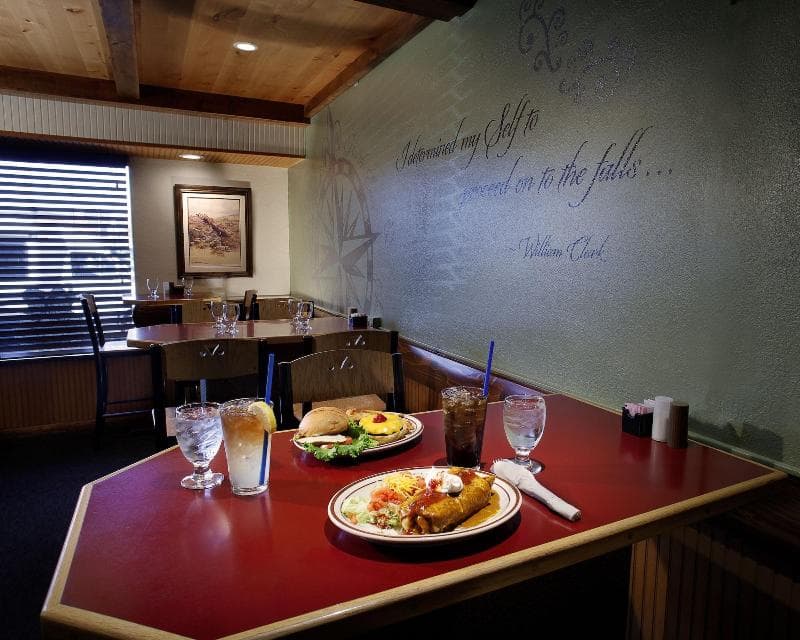 O'haire Motor Inn 4