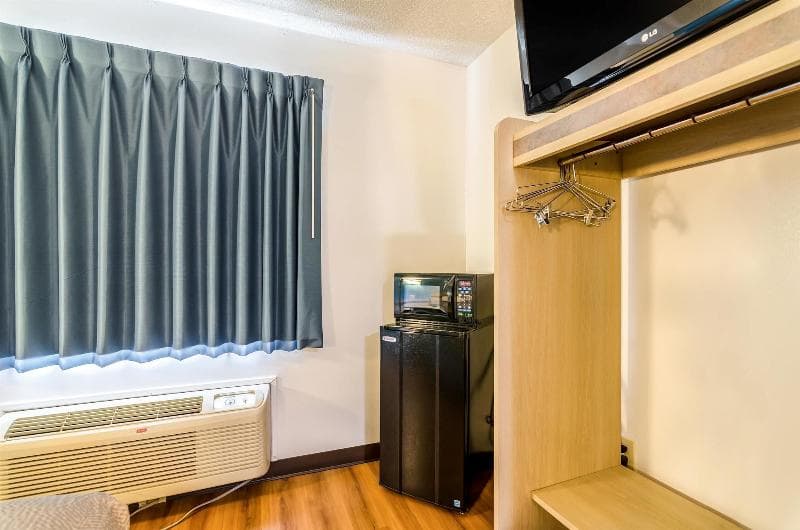 Motel 6 Gordonville photo 1