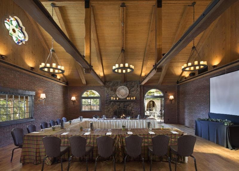 Rancho Caymus Inn 1