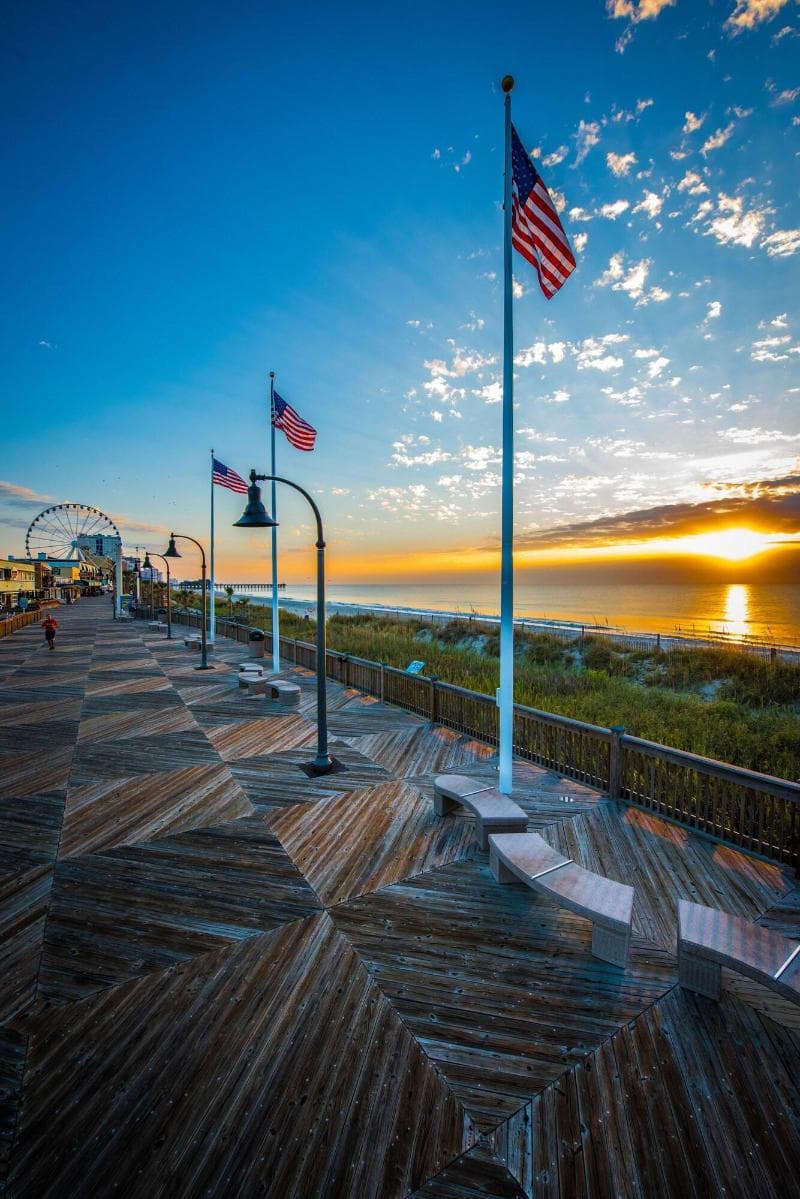 Holiday Inn Oceanfront Resort At The Pavilion 4
