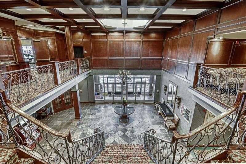 The Casablanca Hotel 5